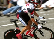 PG游戏APP-西甲国家德比之夜，福克斯如何以独特节奏引领全队风暴