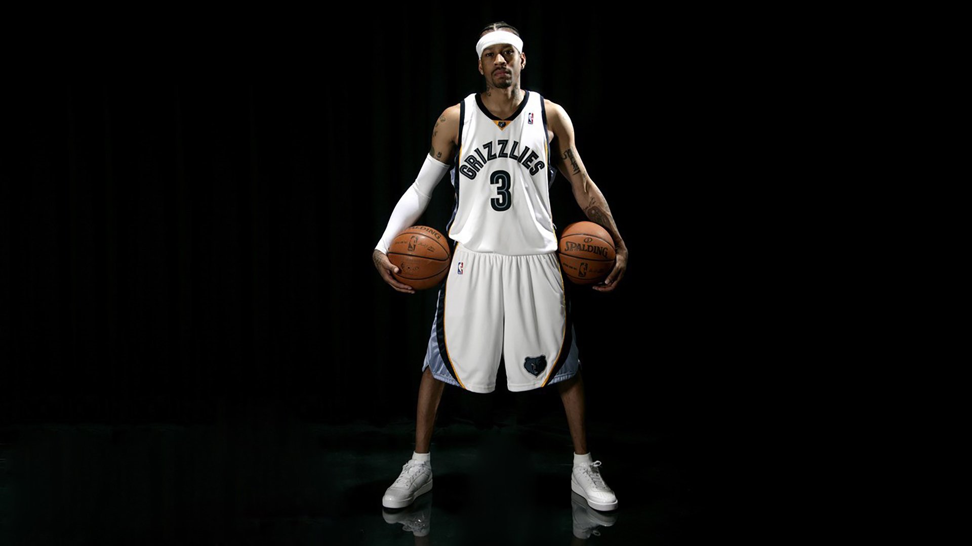 横扫背后，活塞的团队利刃与布克的持续杀伤力