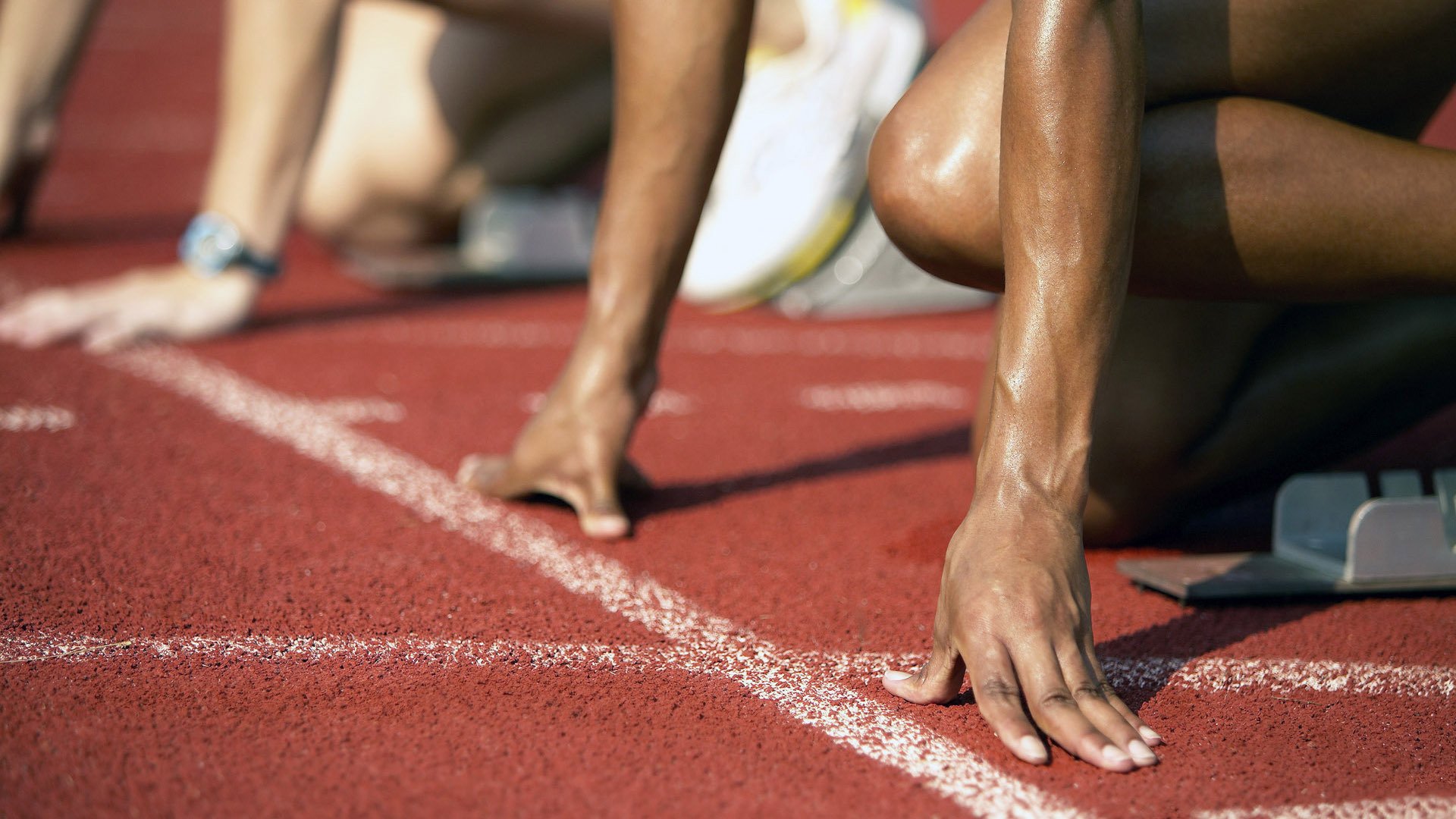 突尼斯强势拿下阿森纳？当篮球与足球的平行宇宙交错