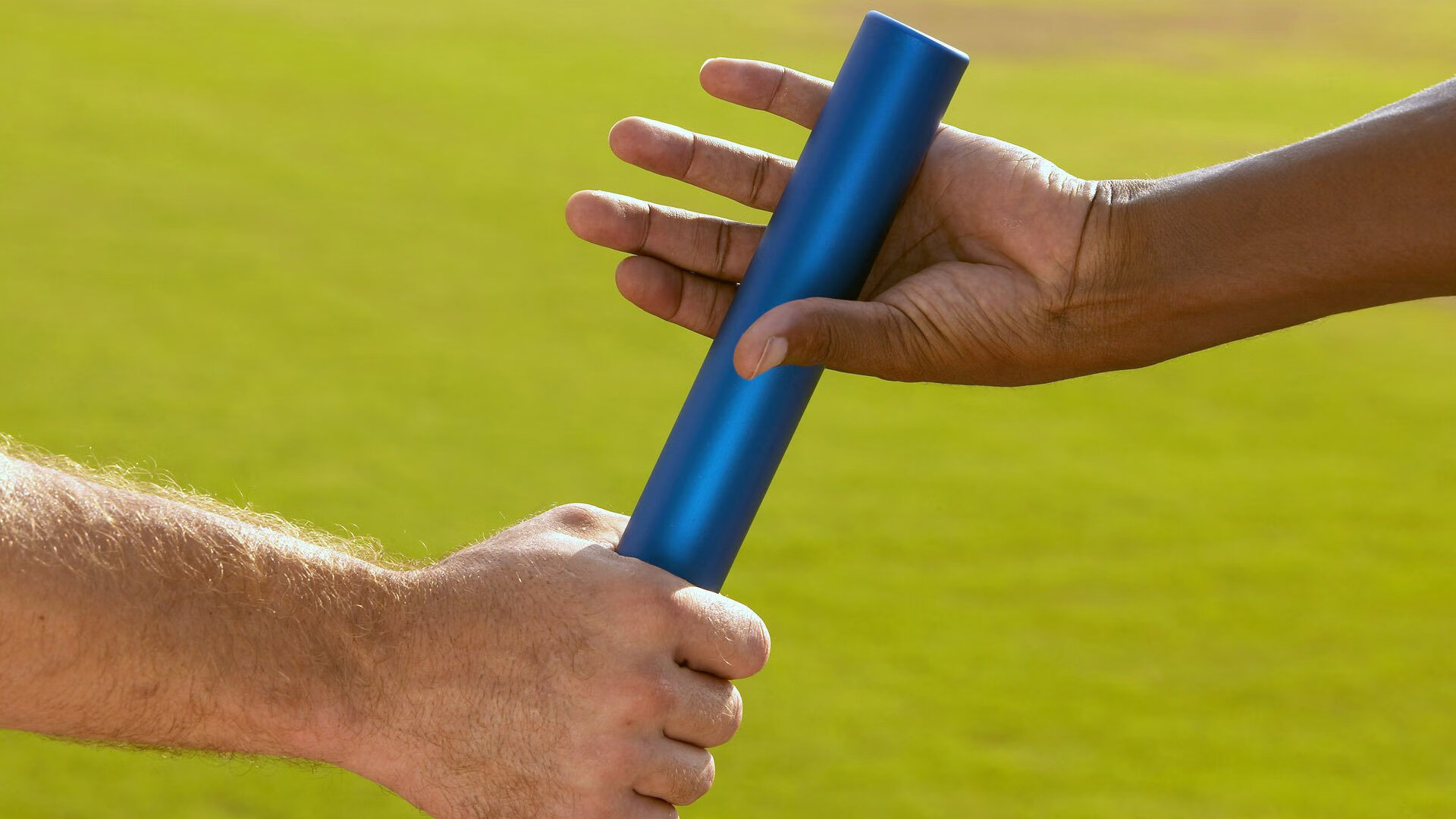 赛道上的火焰，诺里斯点燃赛场，法拉利碾压迈凯伦