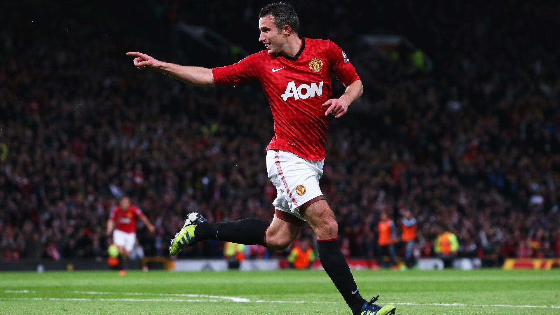 都灵奇迹夜，尤文逆转英格兰，拉什福德惊艳四座的战术启示